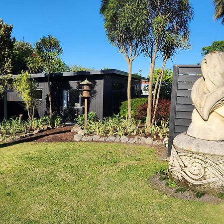 Cedar House Bed & Breakfast Gisborne Bagian luar foto
