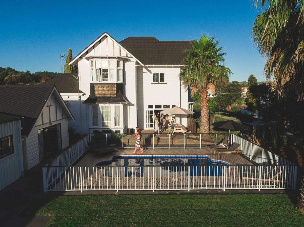 Cedar House Bed & Breakfast Gisborne Bagian luar foto