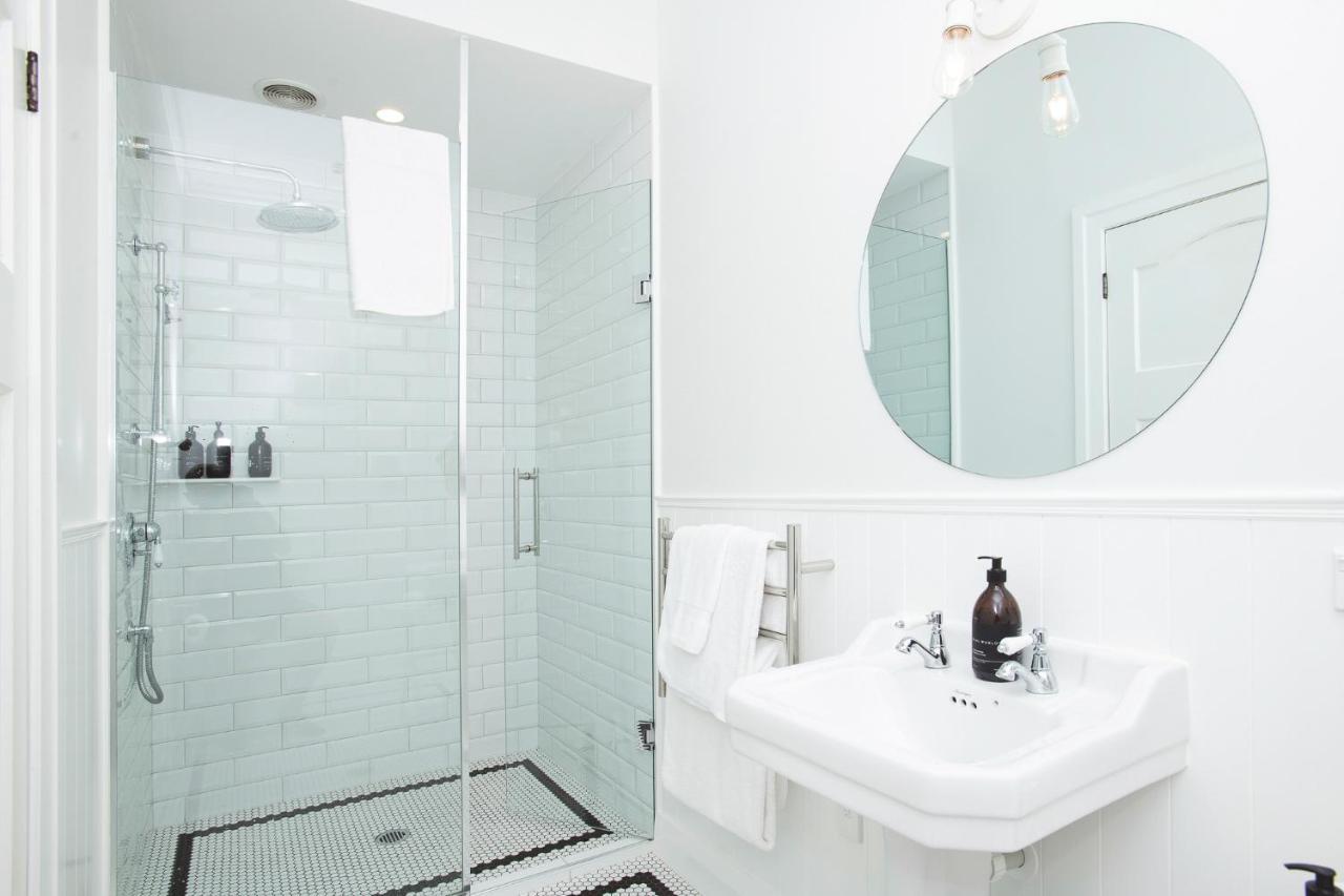 Cedar House Bed & Breakfast Gisborne Bagian luar foto
