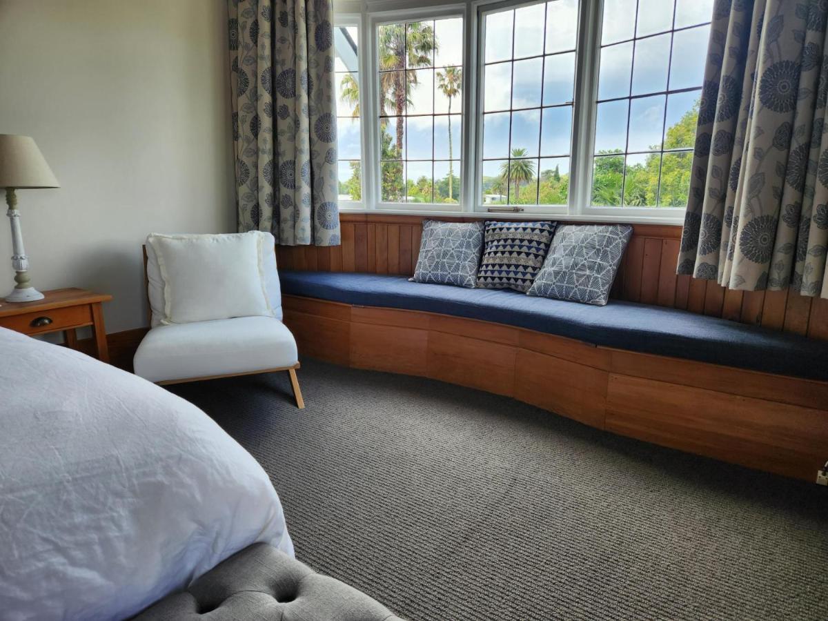 Cedar House Bed & Breakfast Gisborne Bagian luar foto