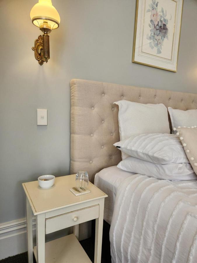 Cedar House Bed & Breakfast Gisborne Bagian luar foto