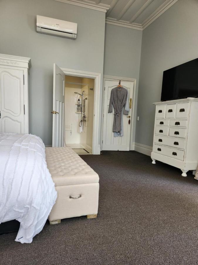 Cedar House Bed & Breakfast Gisborne Bagian luar foto